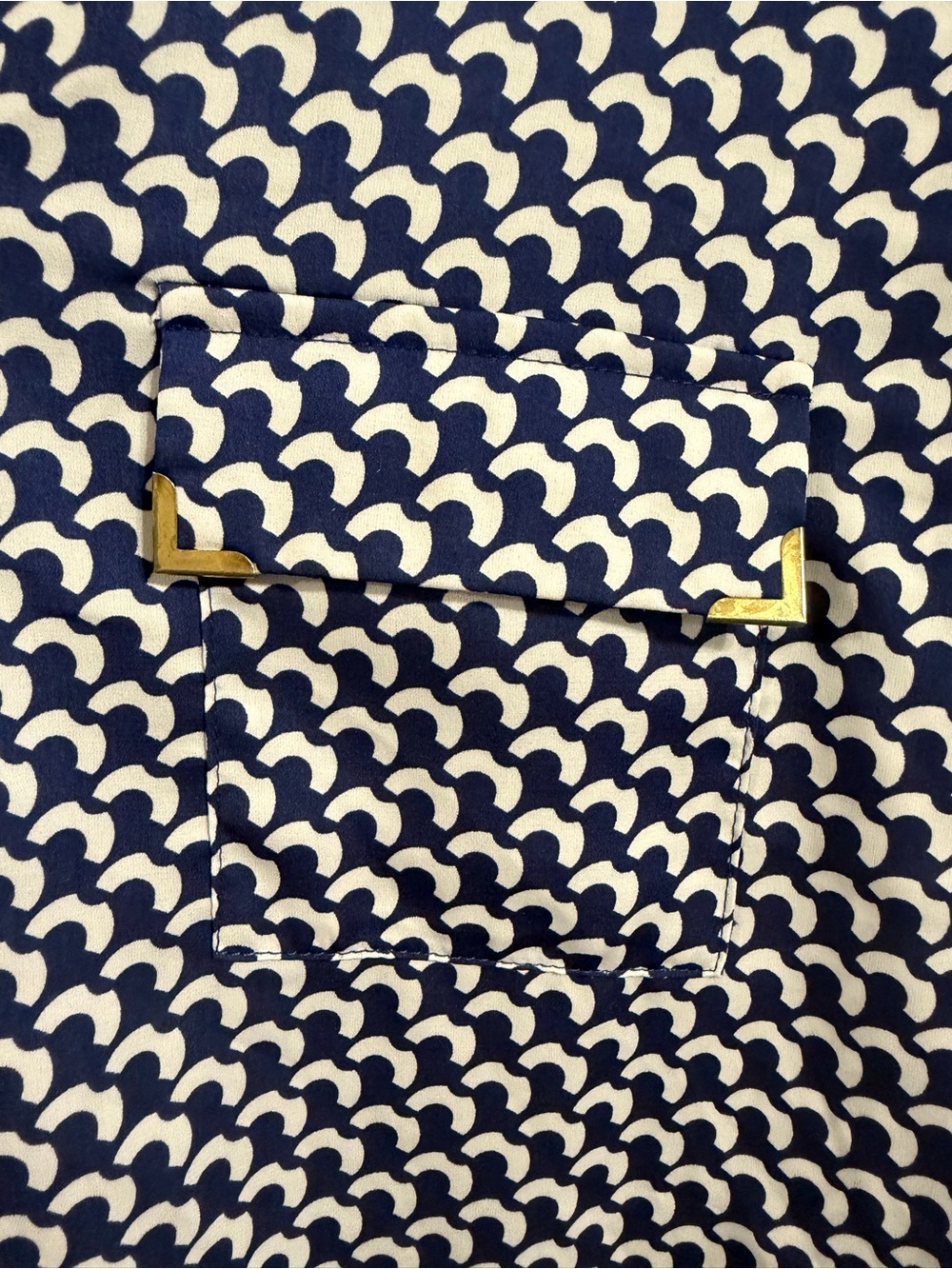 Norm Thompson Blue White Geometric Print Long Sleeve Blouse Top Medium - Picture 3 of 10